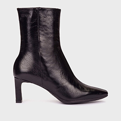 Wonders - M-6301 Black Ankle Boots<br />
