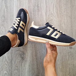 Murphy's-Shoes---Back-70---Jogger-Navy-and-Gold-Trainer
