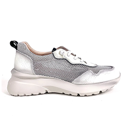 Murphy's-Shoes---Hispanitas---Off-White-Preforated-Slip-On-Trainer
