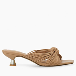 Murphy's-Shoes---Lodi---A-denia-Blush-Camel-Sandal