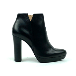Murphy's-Shoes-Lodi---Tilibur-X-Black-Platform-Ankle-Boot