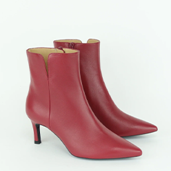 Murphy's-Shoes---Unisa---Loroya-Red-Kitten-Heel-Boot