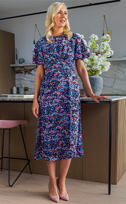BORN---Emily-&-Me-Navy-Print-Sullivan-Round-Neck-Midi-Dress