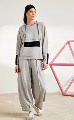 Nina's-Boutique---NAYA-NAS25130-Hooded-top-with-contrast-zip-and-pocket-detail-at-front