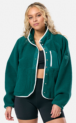 Horizon Layer Up Jacket in Jungle Green