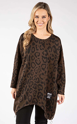 Zapara Leopard Print Oversized Top Zapara Leopard Print Oversized Top<br />