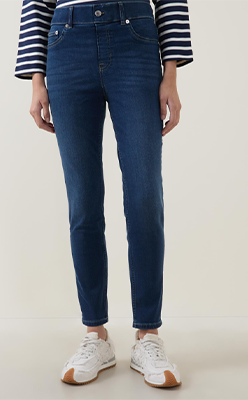 Arnotts---SPANXshape™-Original-EveryWear-Ankle-Skinny-Jeans