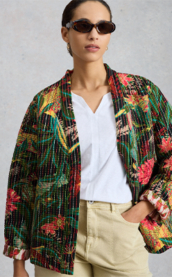 Nina's-Boutique---White-Stuff-446209-Printed-Quilted-Reversible-Jacket Nina's-Boutique---White-Stuff-446209-Printed-Quilted-Reversible-Jacket