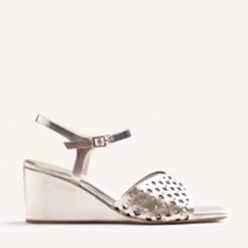 Gioseppo - Peshtigo Gold Wedge Sandal<br />
