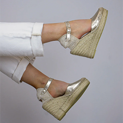 Viguera - 2315 Gold Espadrille<br />

