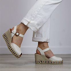 Viguera - 2317 Ivory Peeptoe Espadrille<br />

