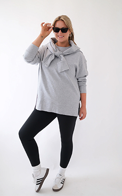 JUNO CREW SWEATSHIRT GREY<br />
